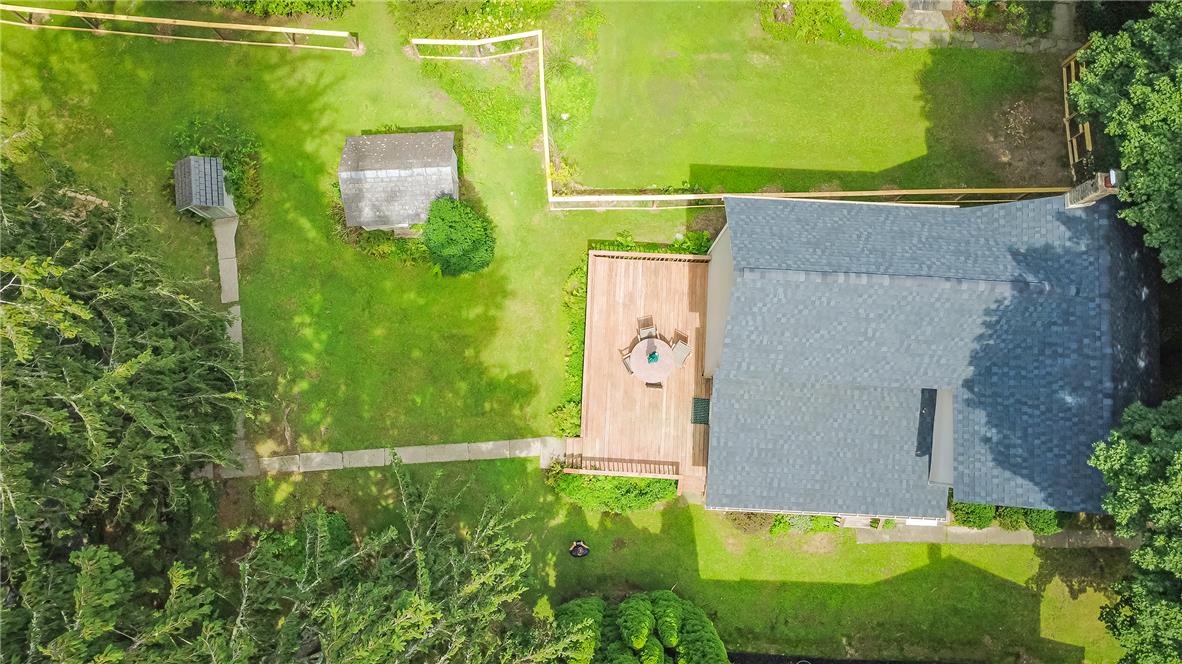 100 Creek Road Property Photo 9