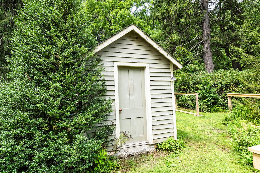 100 Creek Road Property Photo 16