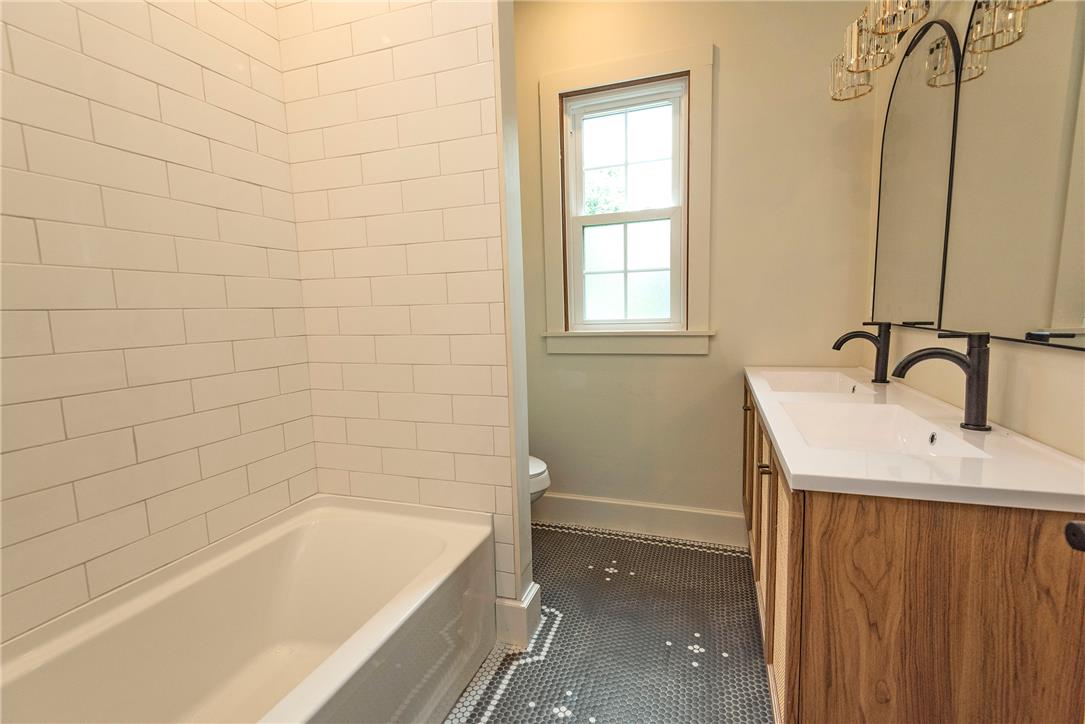 100 Creek Road Property Photo 31