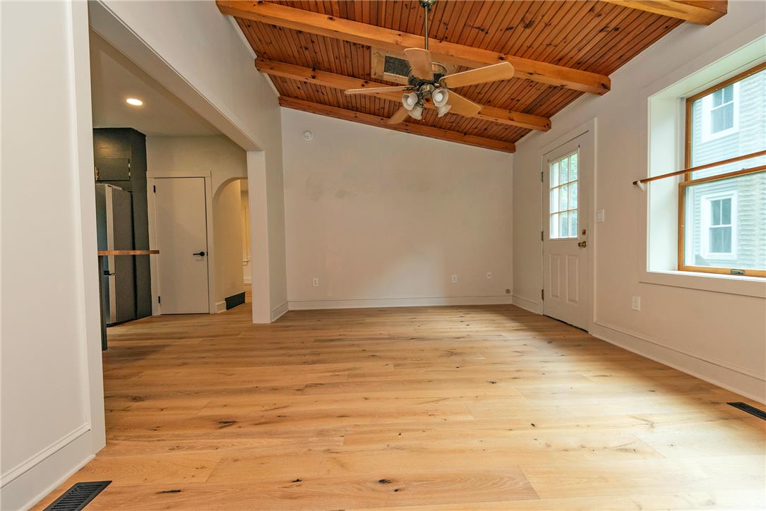 100 Creek Road Property Photo 33