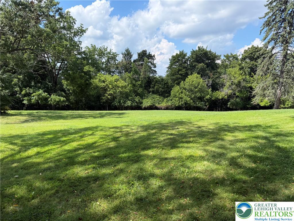 1841 Main Street Property Photo 7
