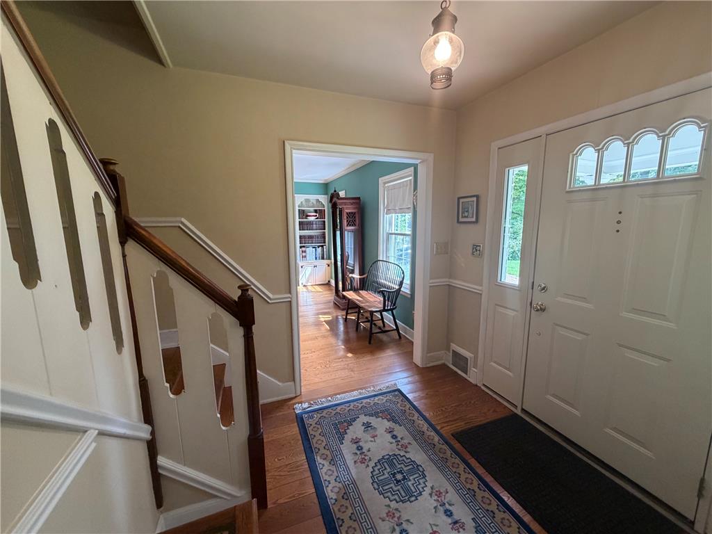 1841 Main Street Property Photo 10