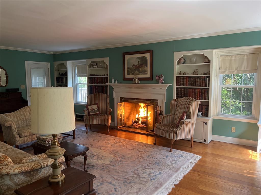 1841 Main Street Property Photo 11