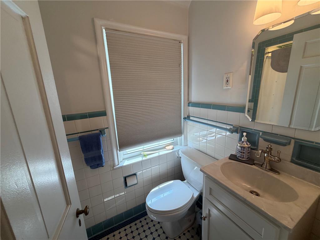 1841 Main Street Property Photo 24