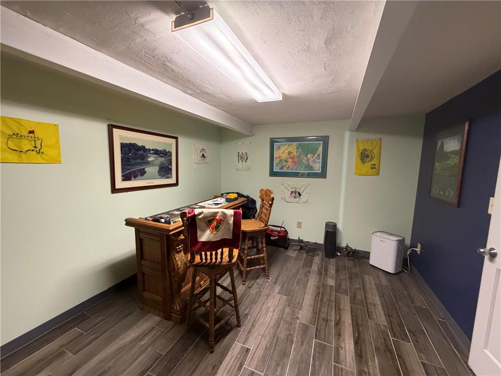 1841 Main Street Property Photo 36
