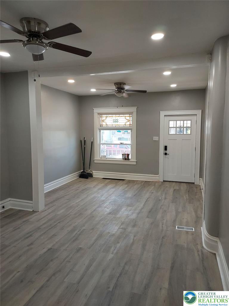 1444 Lehigh Street Property Photo 6