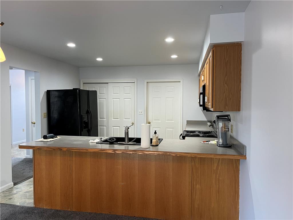 2635 Middle Way Property Photo 4