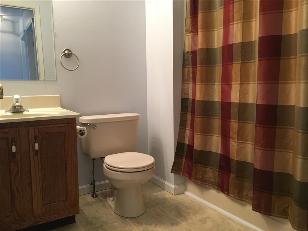 2635 Middle Way Property Photo 9