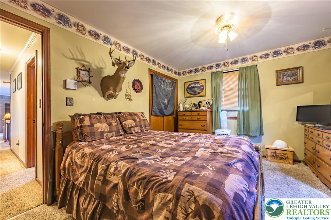 12 Manor Lane Property Photo 25