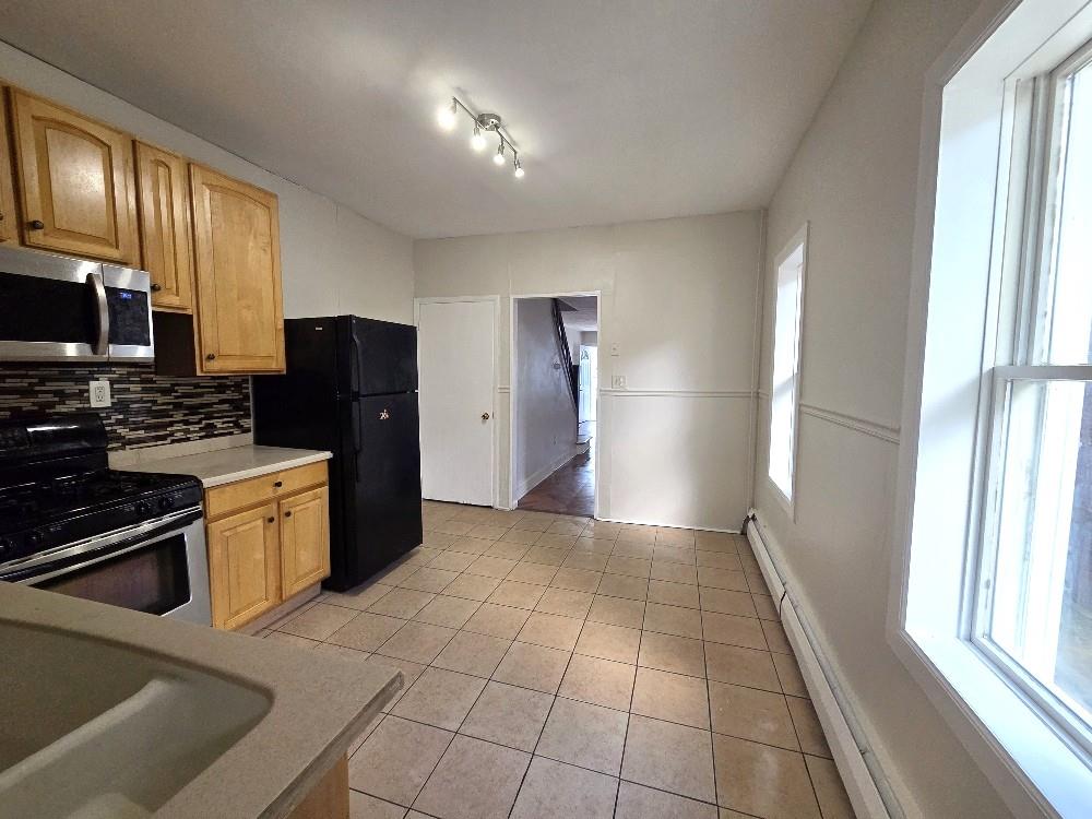 219 North Fountain Street Property Photo 6