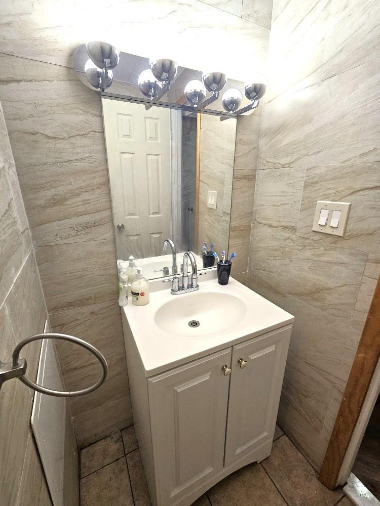 219 North Fountain Street Property Photo 17