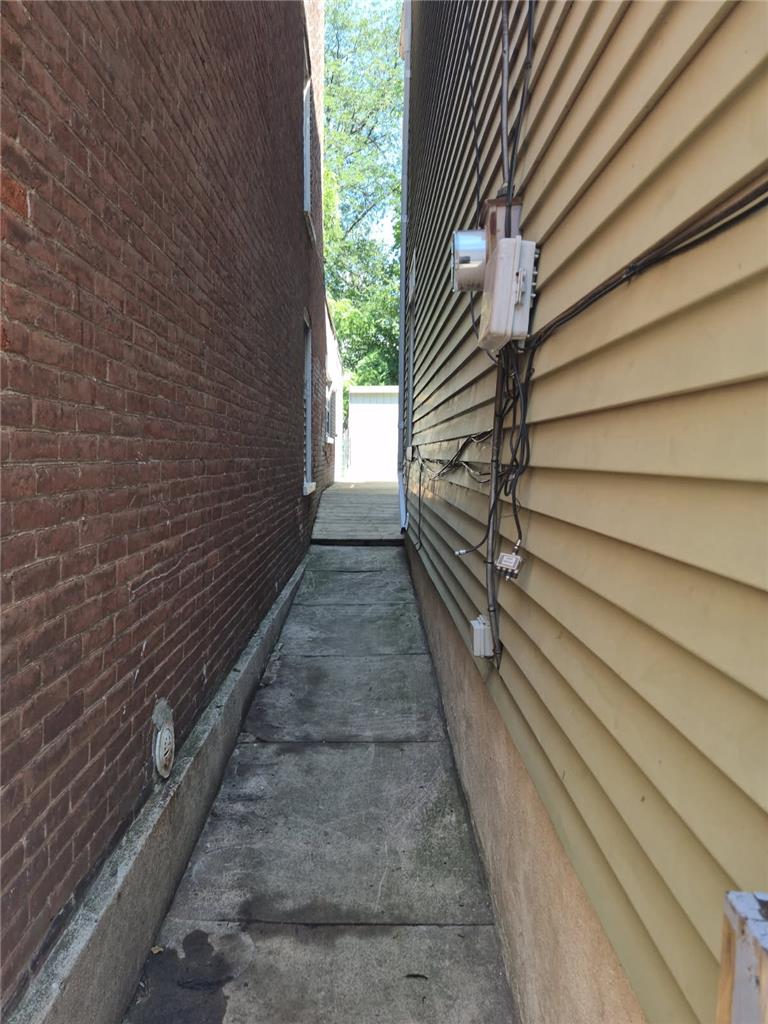 219 North Fountain Street Property Photo 31
