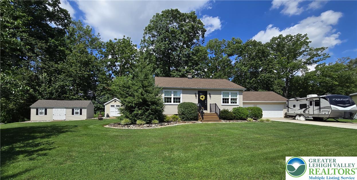 249 Ohio Avenue Property Photo 3