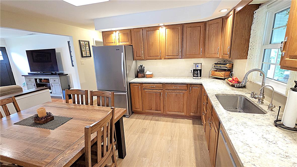 249 Ohio Avenue Property Photo 11