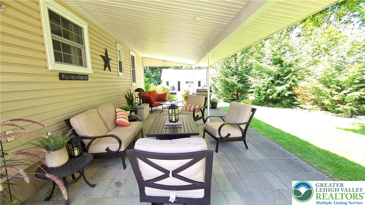 249 Ohio Avenue Property Photo 32