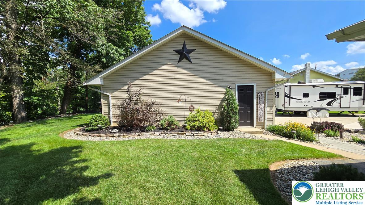 249 Ohio Avenue Property Photo 40