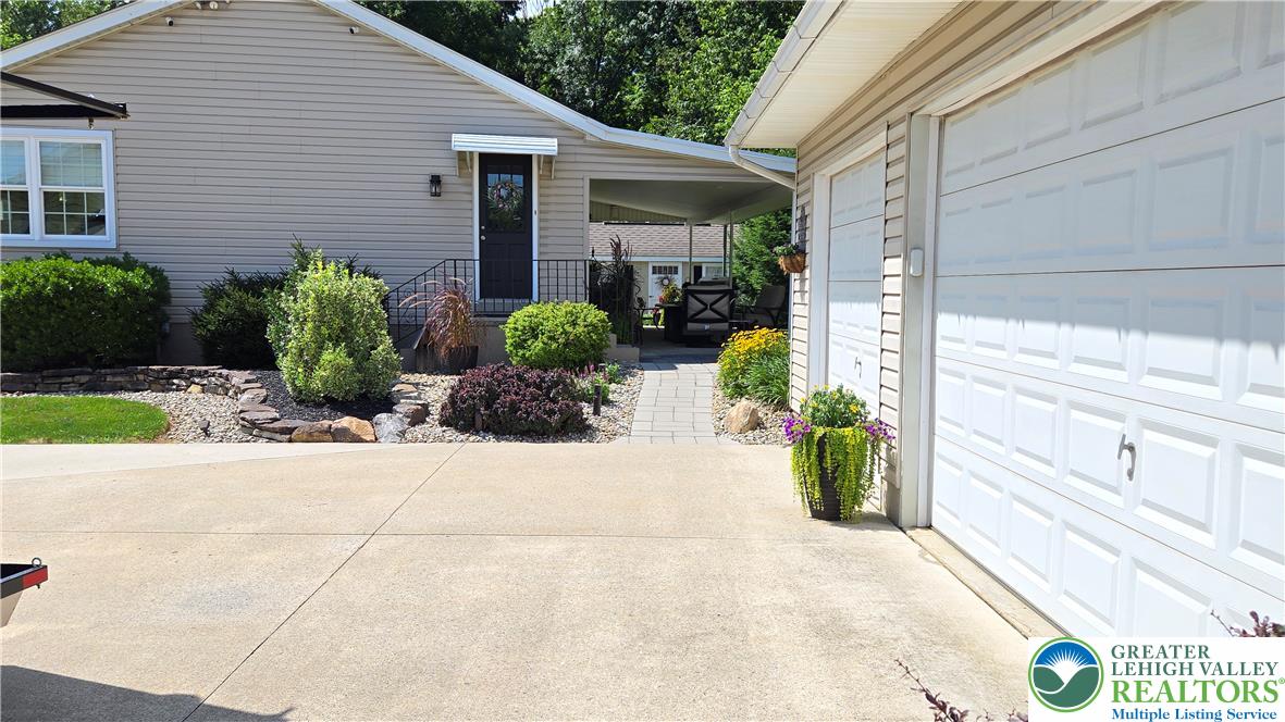 249 Ohio Avenue Property Photo 41