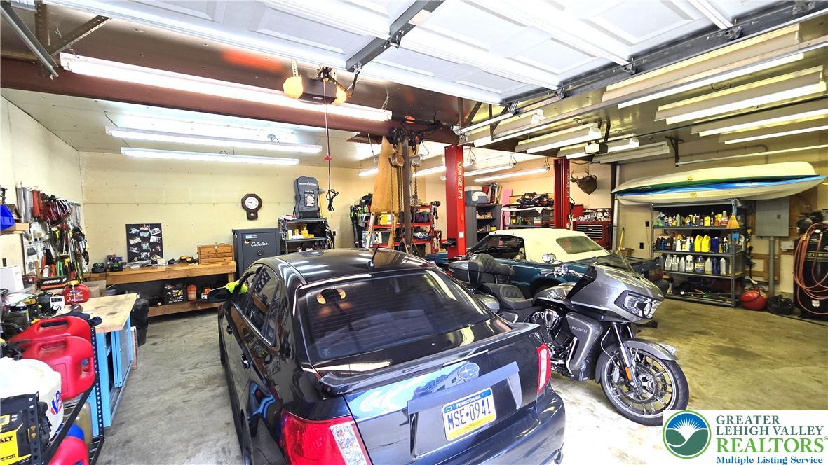 249 Ohio Avenue Property Photo 42