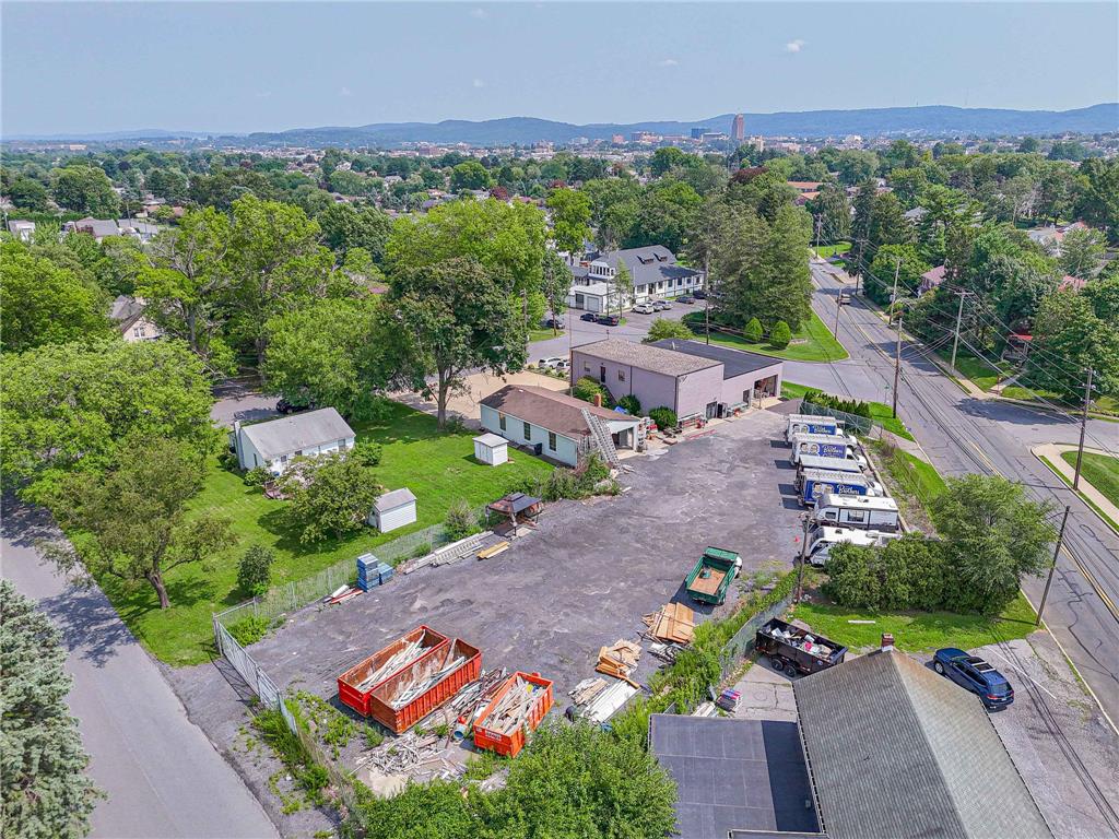 1302 North 18th Street Property Photo 6