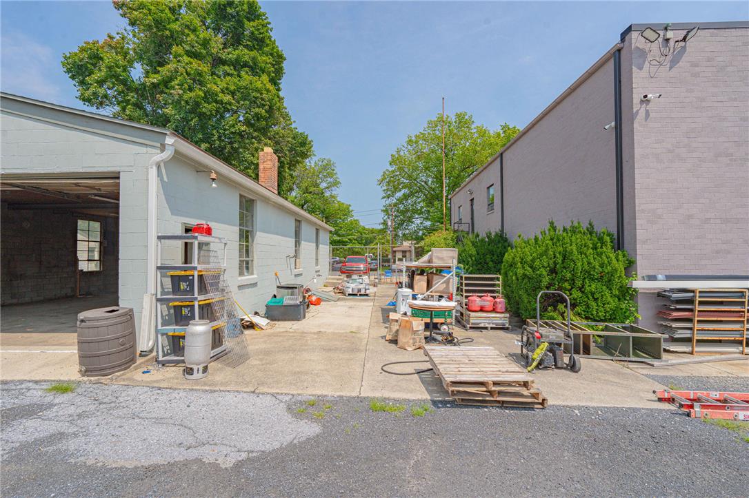 1302 North 18th Street Property Photo 35