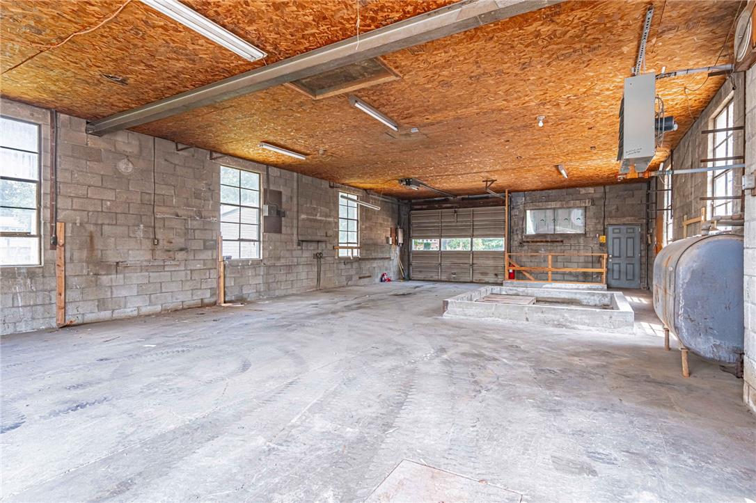 1302 North 18th Street Property Photo 36