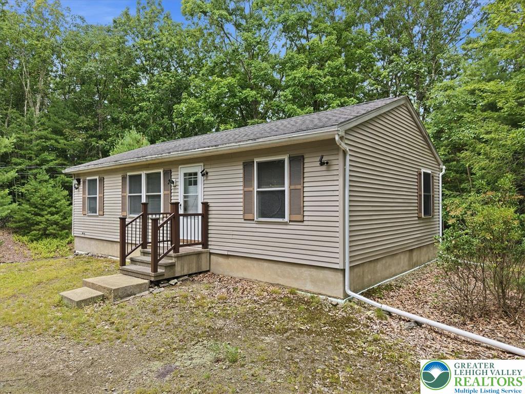 158 Pioneer Road Property Photo 7