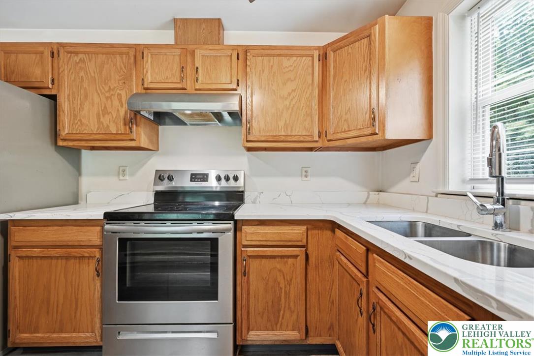 158 Pioneer Road Property Photo 11