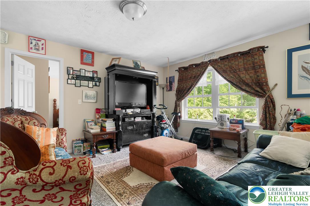 195 Sunrise Loop Property Photo 34