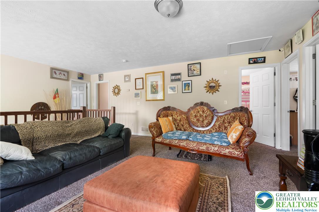 195 Sunrise Loop Property Photo 35