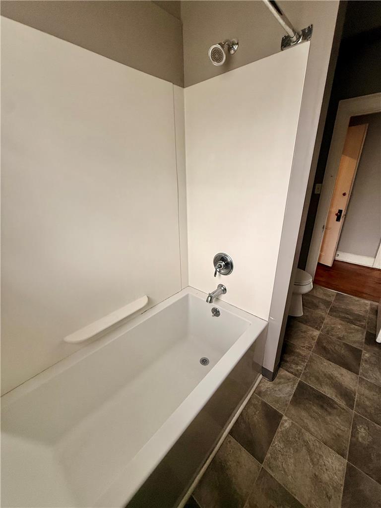 507 Main Street 2e Property Photo 5