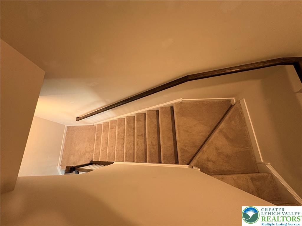 4946 Brookside Court Property Photo 12