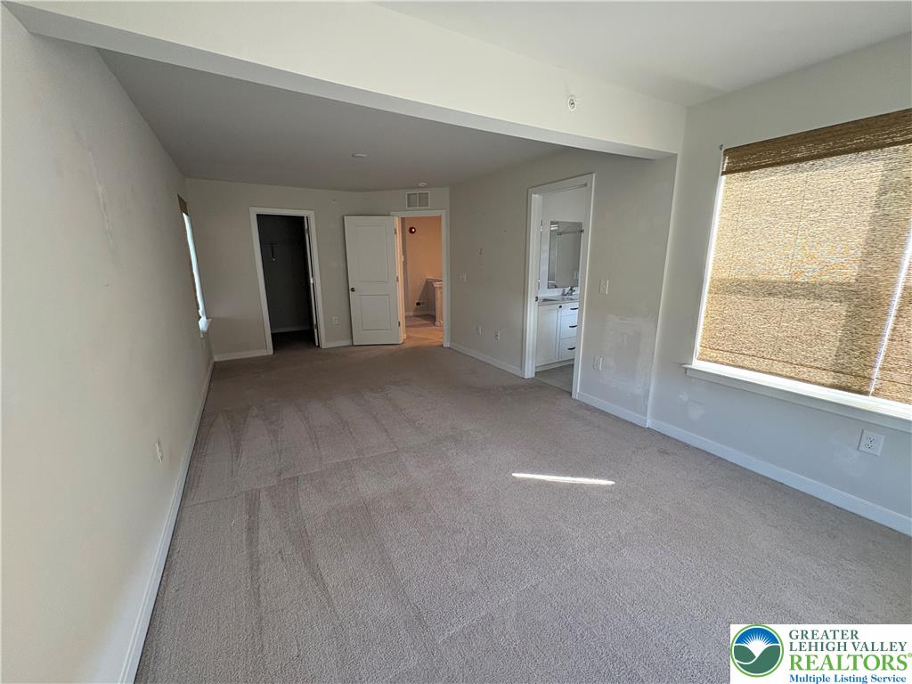 4946 Brookside Court Property Photo 14