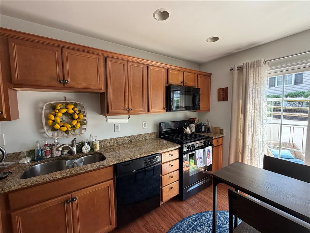 4177 Bunker Hill Drive North Property Photo 4