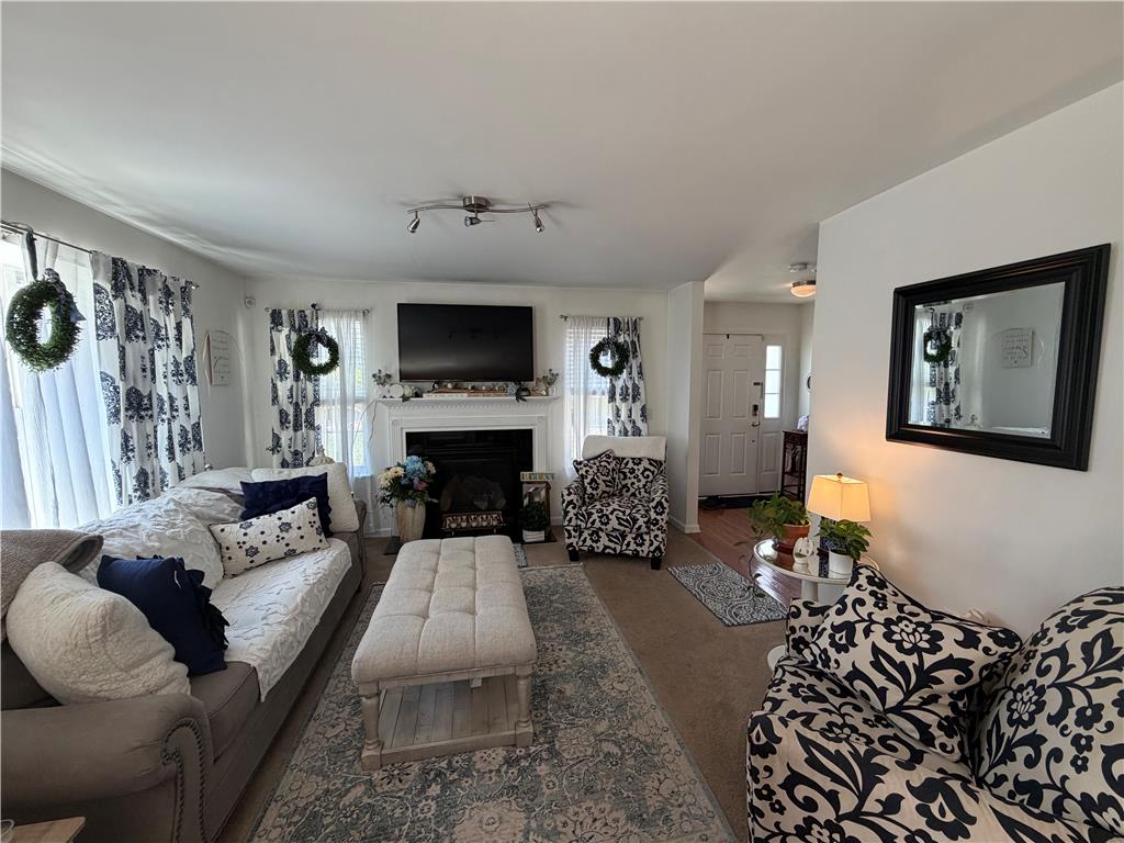 4177 Bunker Hill Drive North Property Photo 5