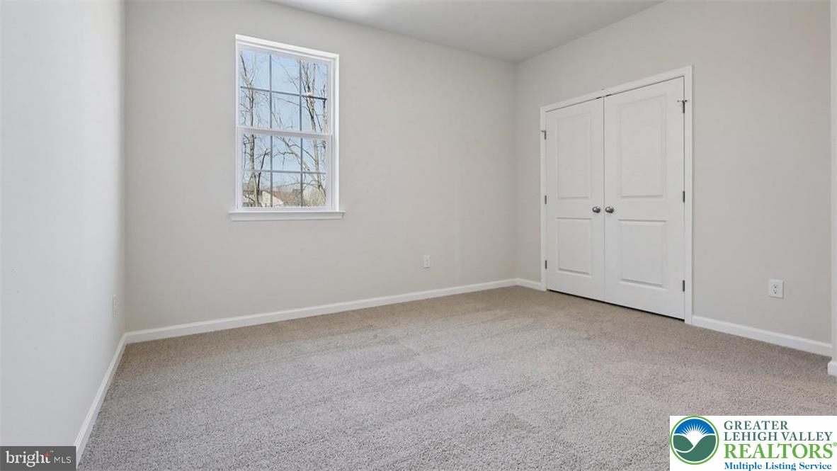 126 Winding Road Property Photo 40