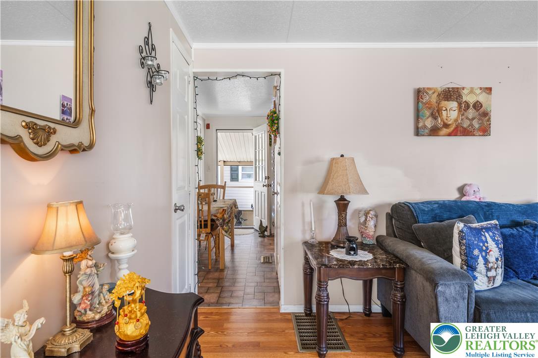 1 Woodsdale Property Photo 14
