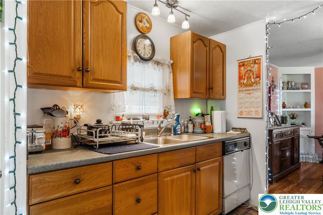1 Woodsdale Property Photo 22