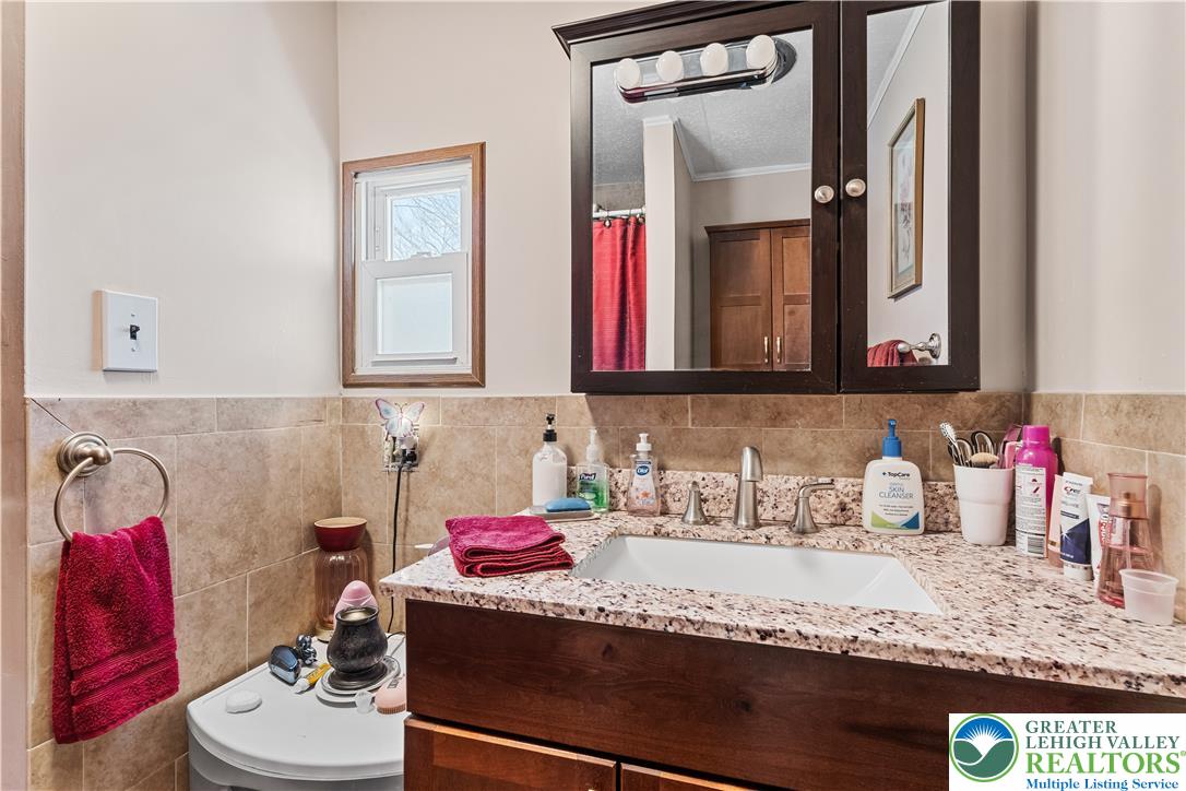 1 Woodsdale Property Photo 30