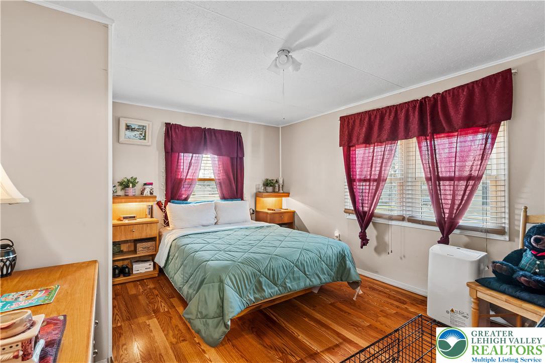 1 Woodsdale Property Photo 33