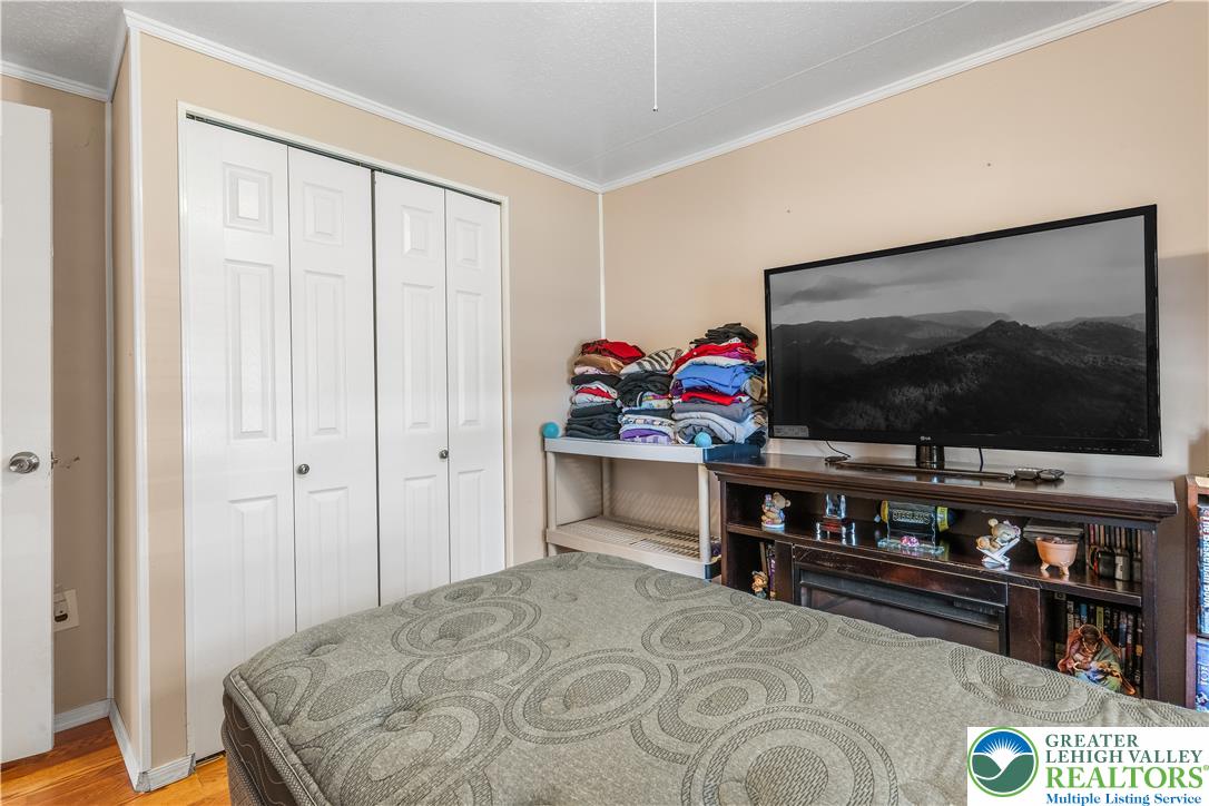 1 Woodsdale Property Photo 36