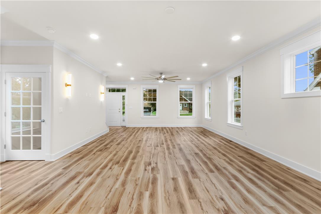 1608 Elliott Avenue Property Photo 14