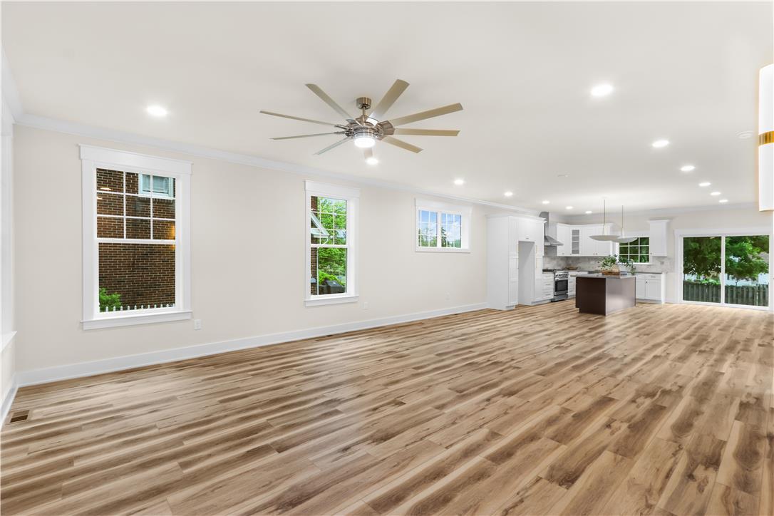 1608 Elliott Avenue Property Photo 15