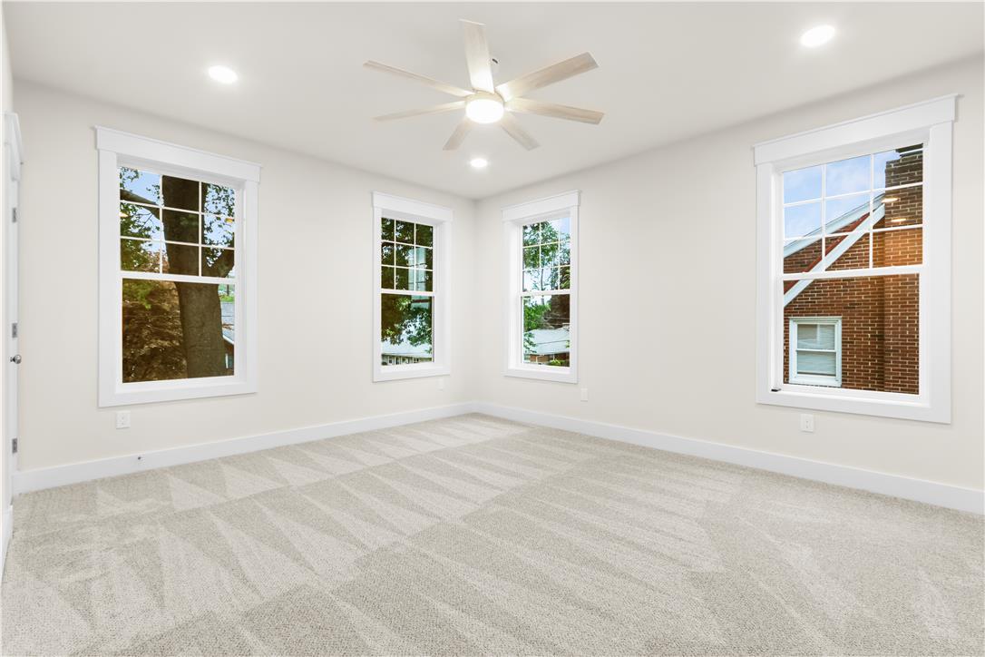 1608 Elliott Avenue Property Photo 18