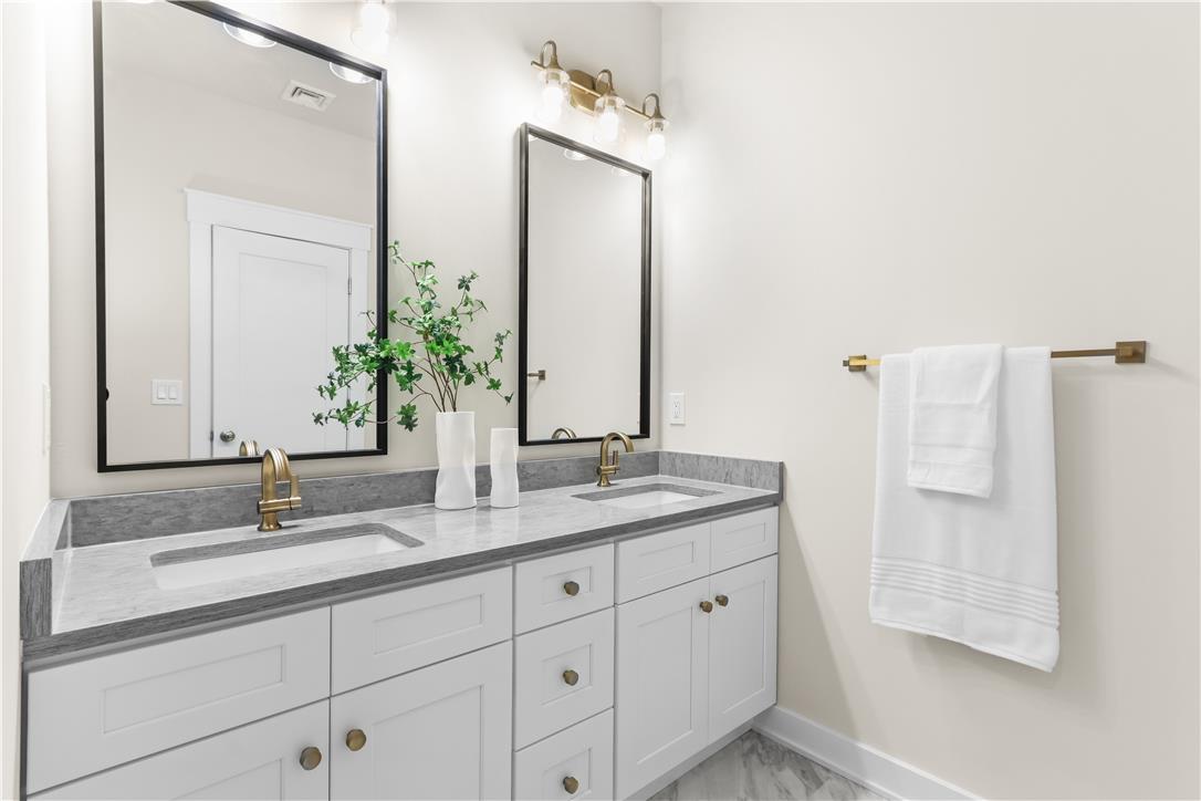 1608 Elliott Avenue Property Photo 32