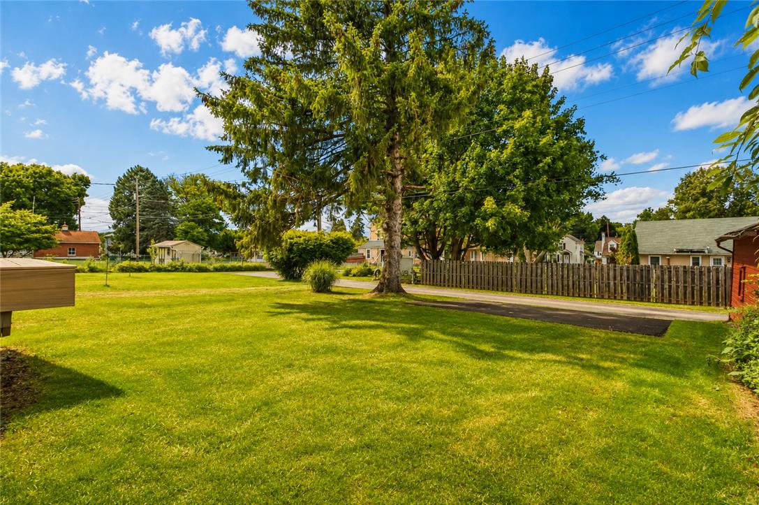 1608 Elliott Avenue Property Photo 40
