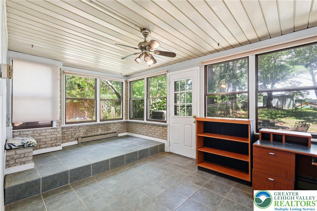 1701 Saratoga Court Property Photo 16