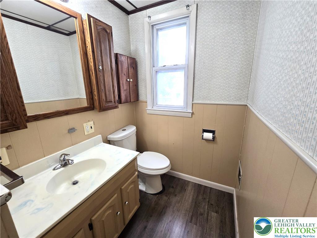 1215 Bushkill Street Property Photo 15