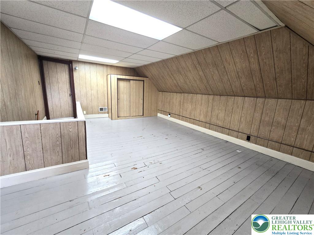 1215 Bushkill Street Property Photo 22