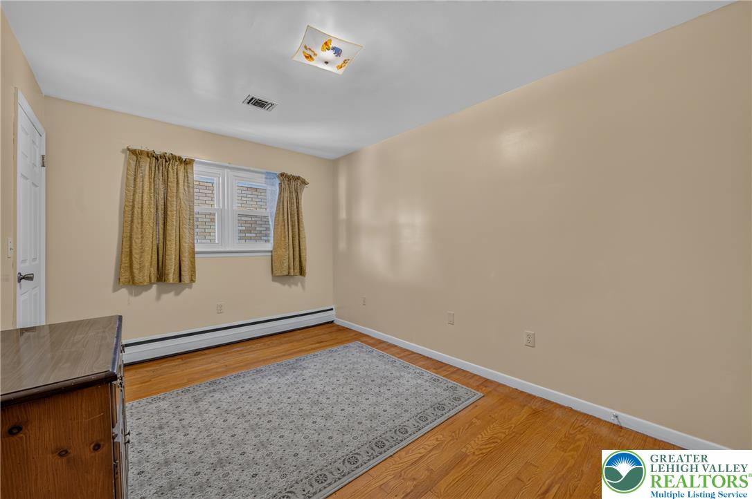 2404 South Street Property Photo 26