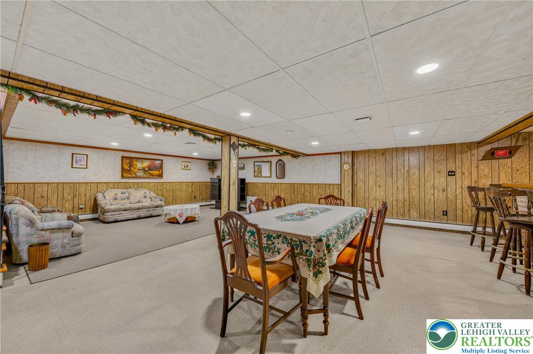 2404 South Street Property Photo 43